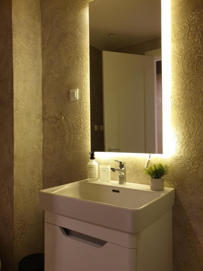 Luxury Spa Suite Belgrade Extérieur photo