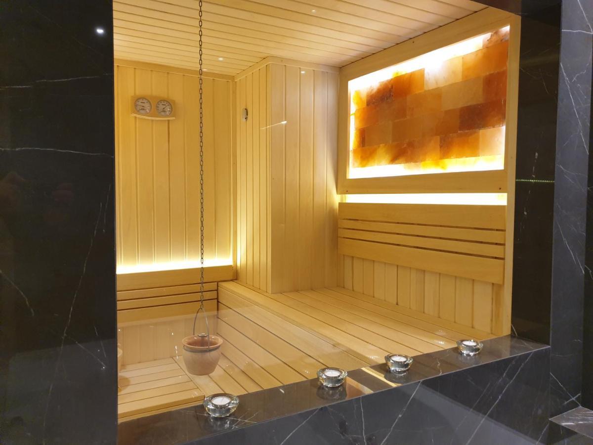 Luxury Spa Suite Belgrade Extérieur photo